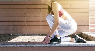 sporto pratimai svorio metimui namuose